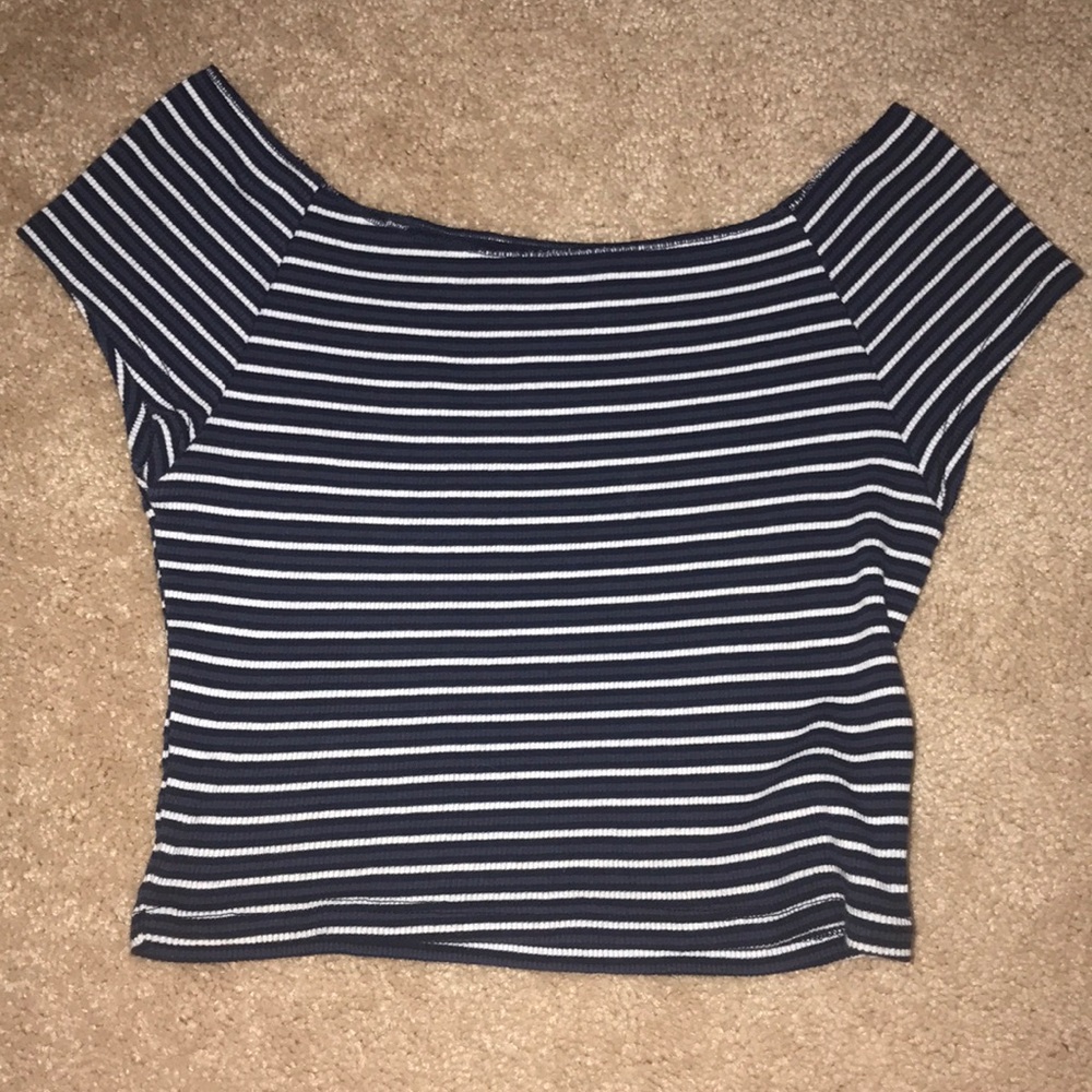 Brandy Melville Half Shoulder Crop Top